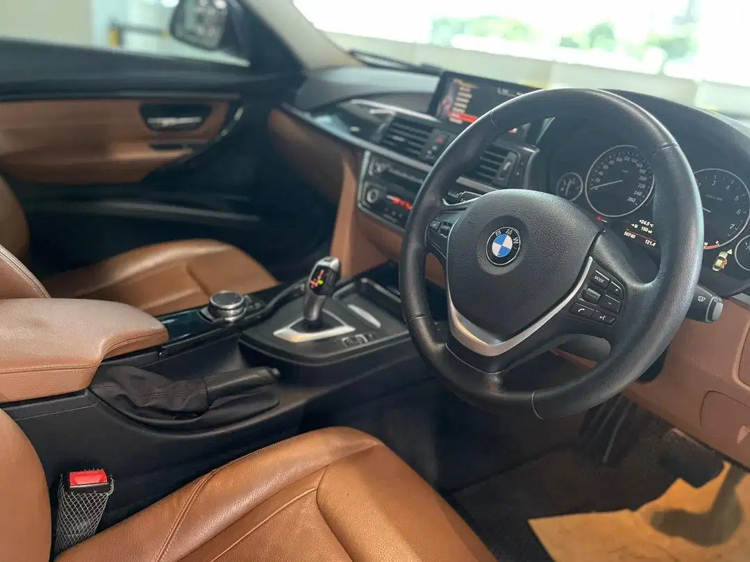 2015 BMW 3 Series Sedan 2015 BMW 3 Series Sedan