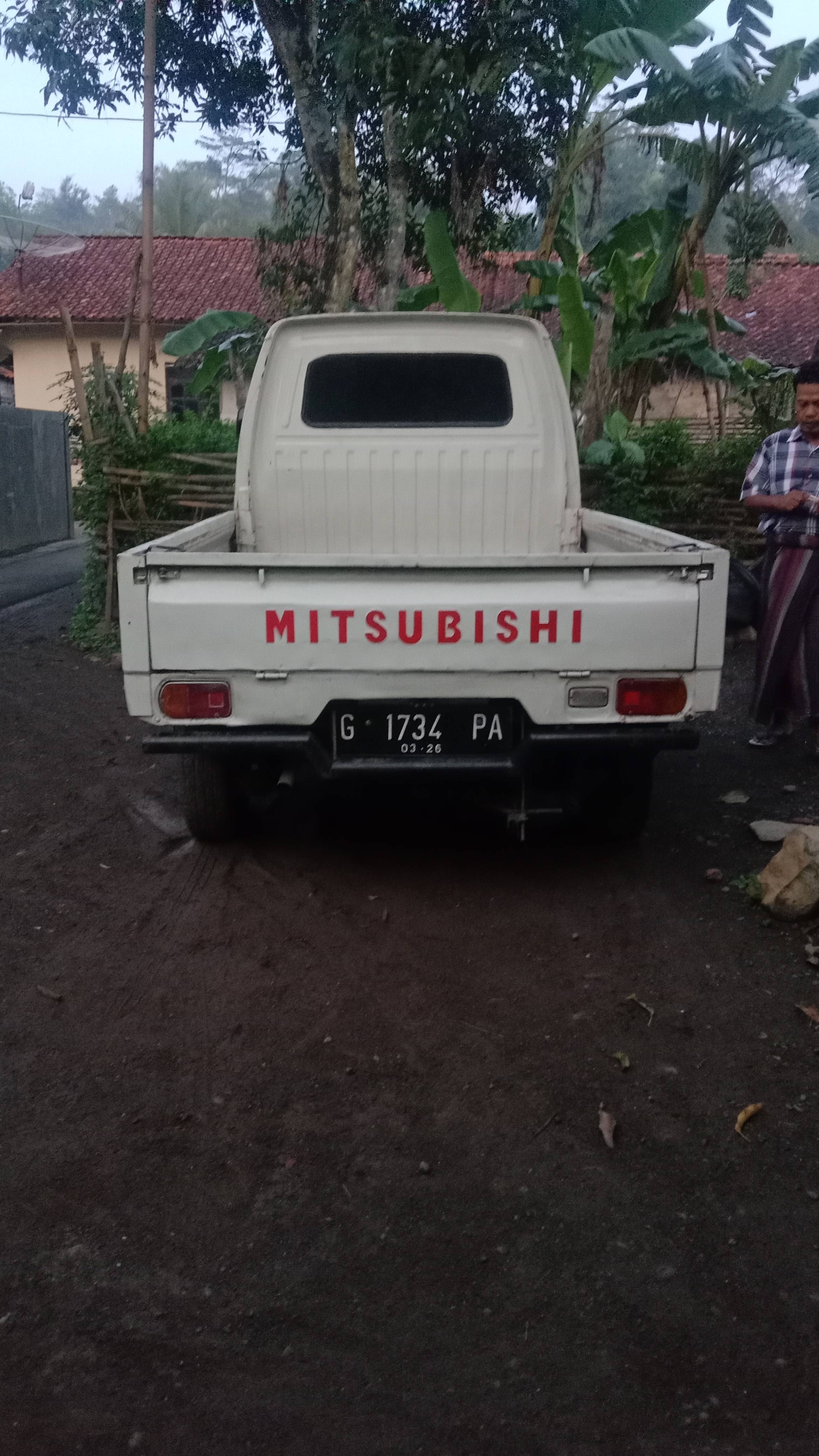 2003 Mitsubishi T120SS 2003 Mitsubishi T120SS