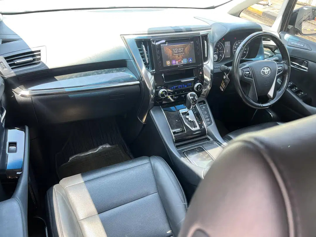 2017 Toyota Vellfire 2017 Toyota Vellfire