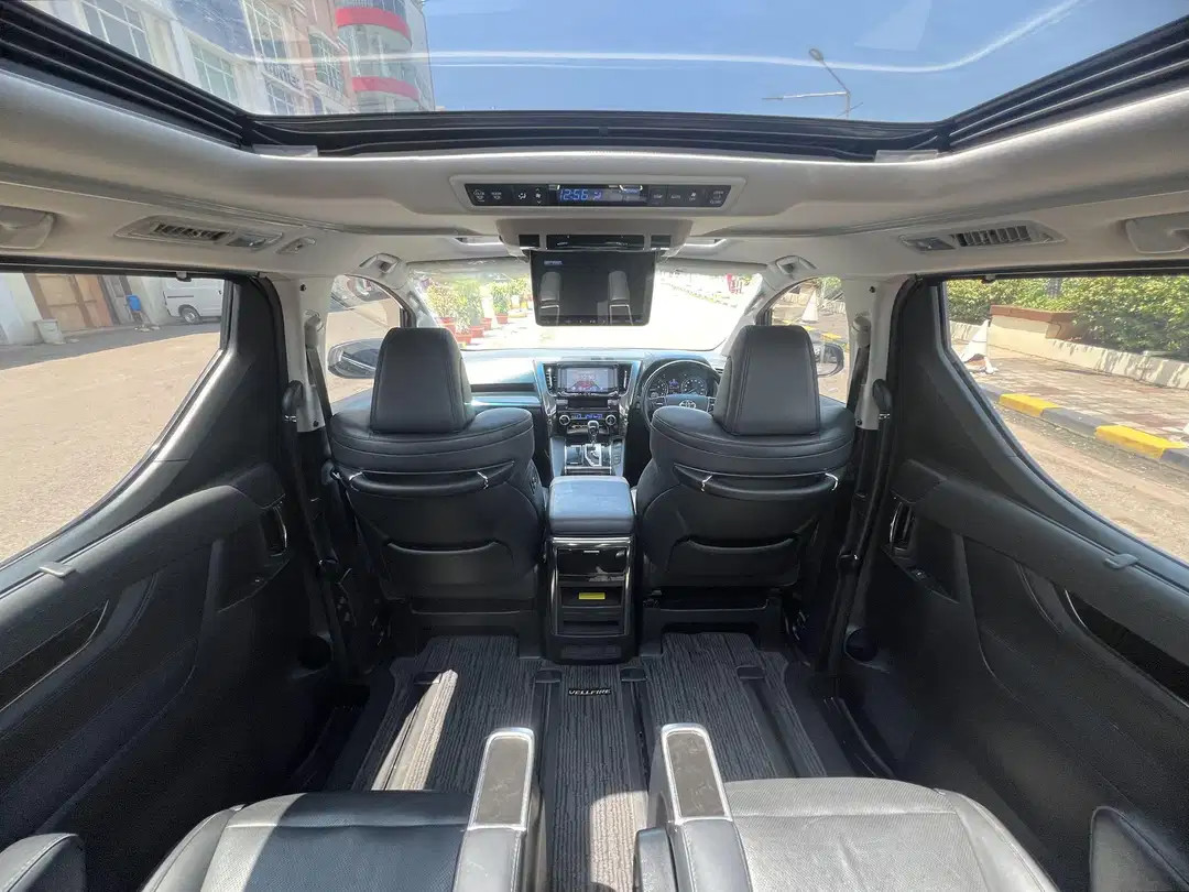 2017 Toyota Vellfire 2017 Toyota Vellfire
