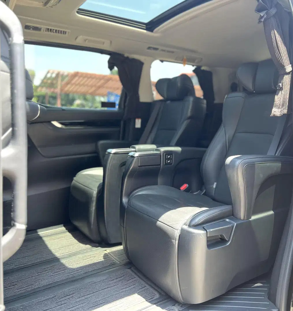 2017 Toyota Vellfire 2017 Toyota Vellfire