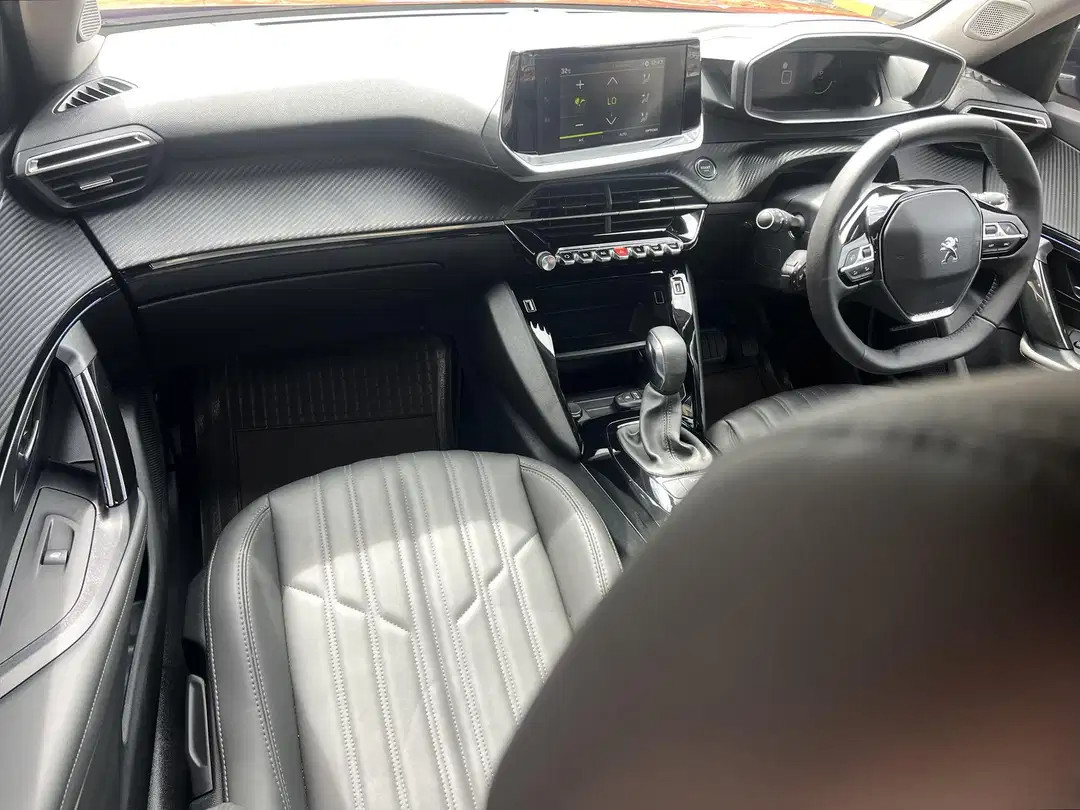 2022 Peugeot 2008 2022 Peugeot 2008