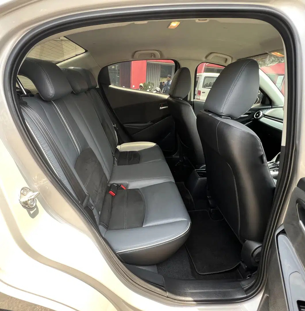 2022 Mazda 2 Sedan 2022 Mazda 2 Sedan