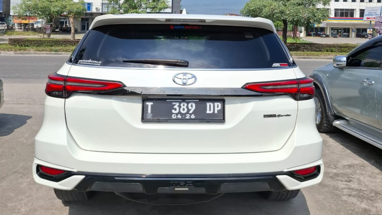 2021 Toyota Fortuner 2.4 VRZ AT 2021 Toyota Fortuner 2.4 VRZ AT