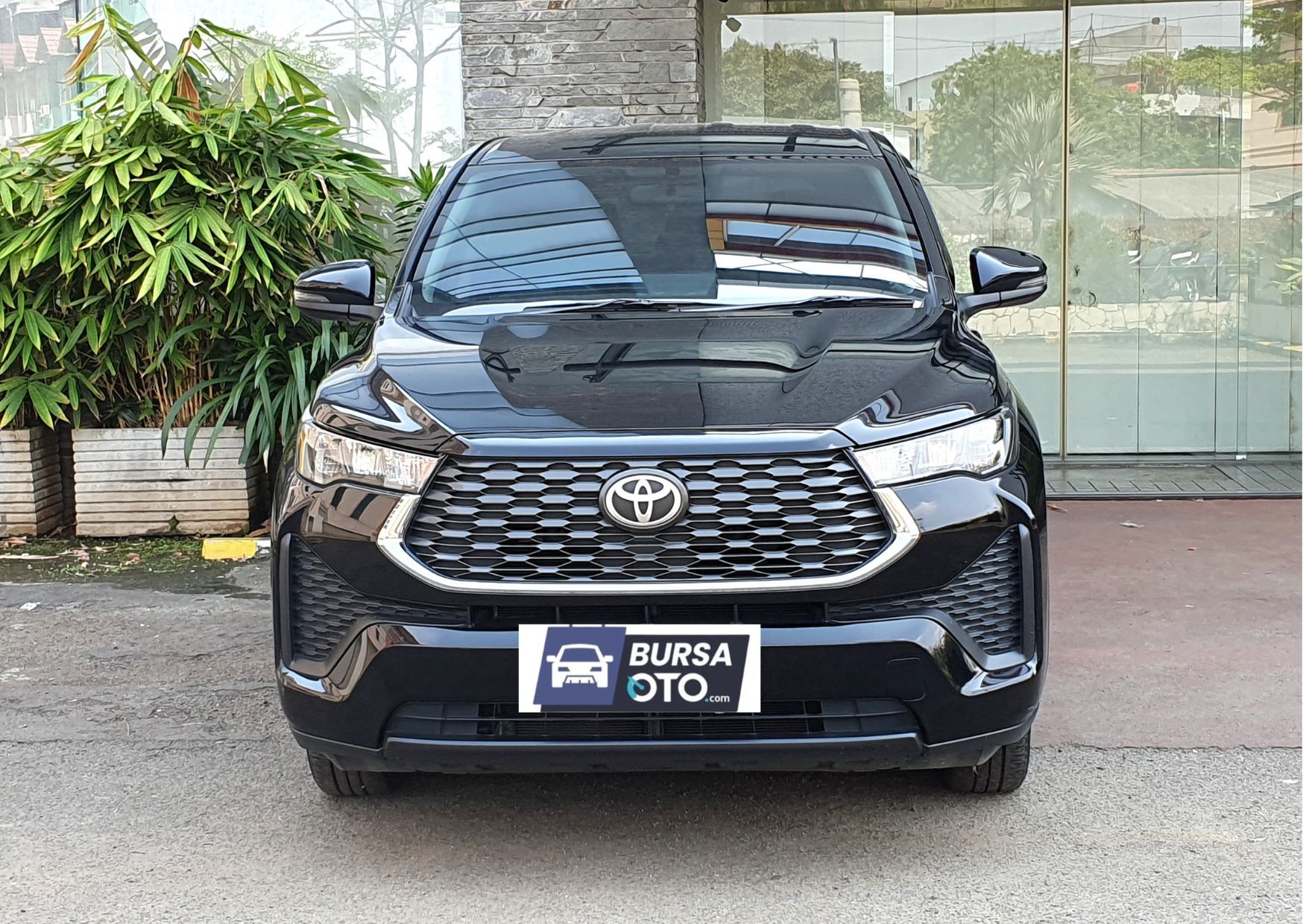 2024 Toyota Kijang Innova Zenix Hybrid EV