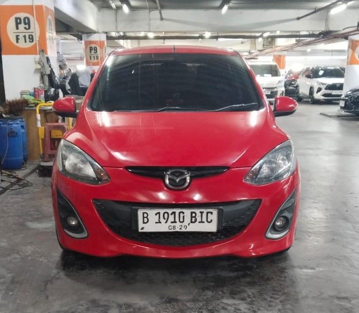 2014 Mazda 2 V AT