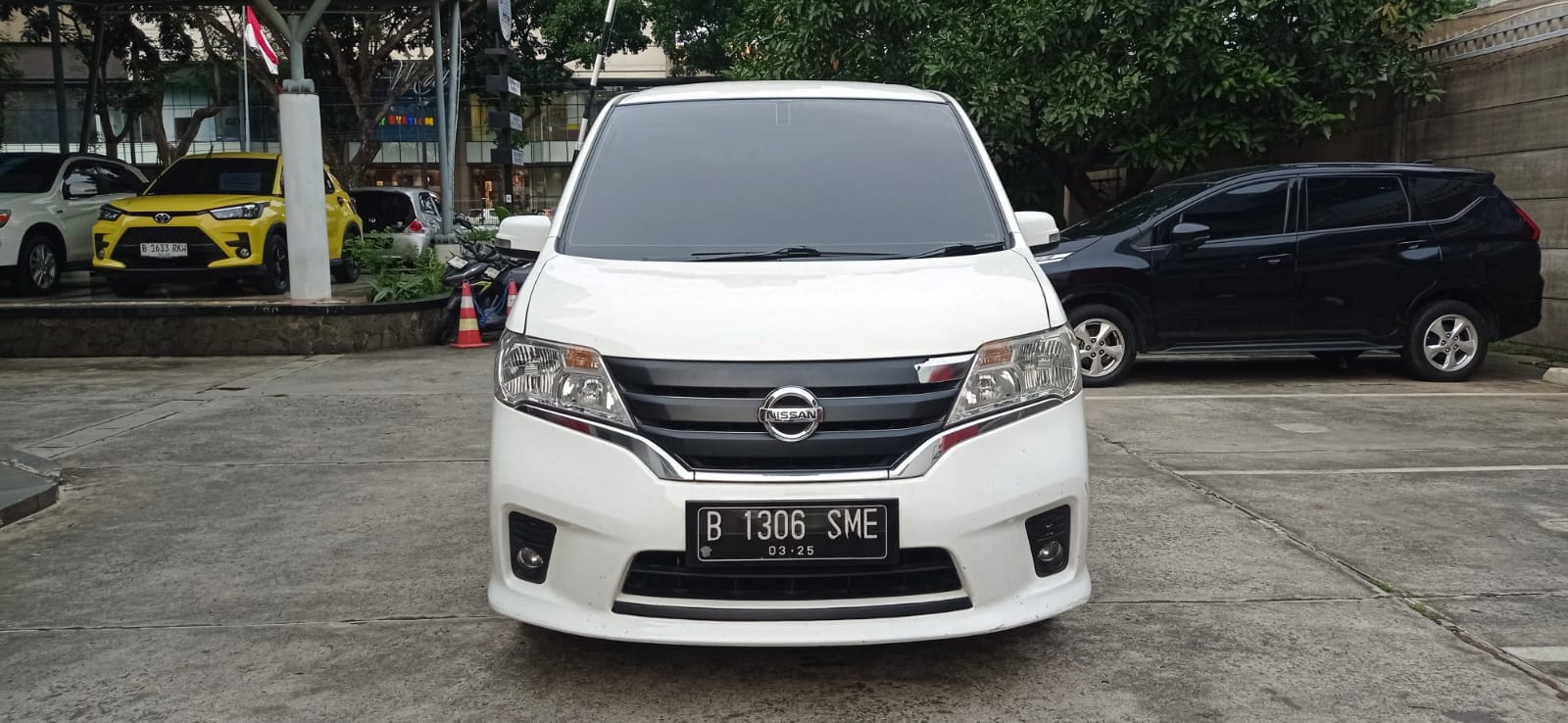 2013 Nissan Serena