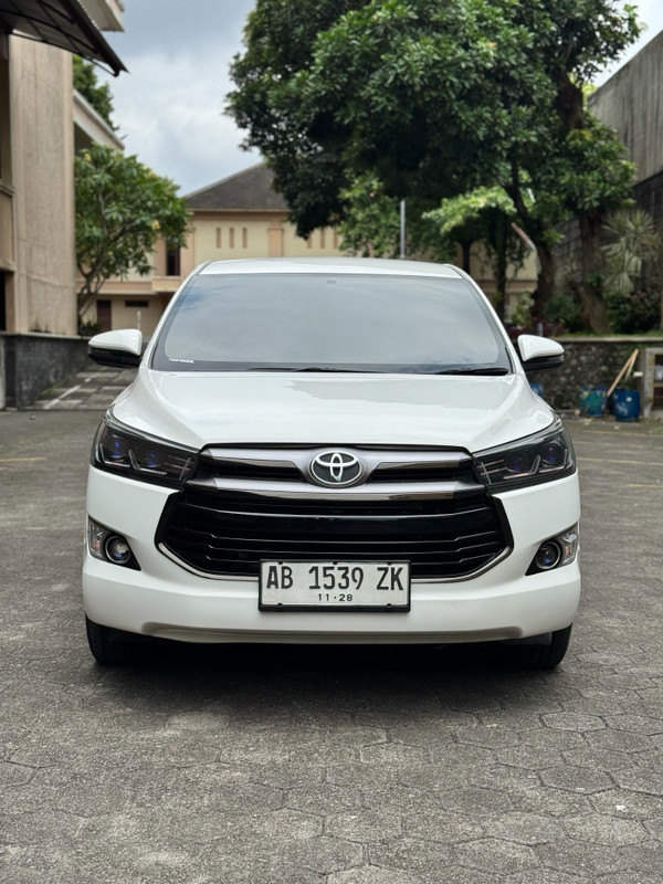 2018 Toyota Kijang Innova REBORN 2.4 V AT DIESEL