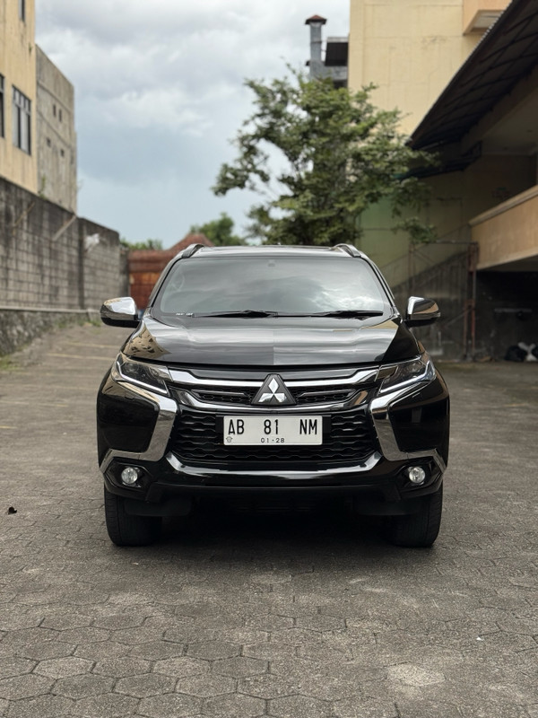 2016 Mitsubishi Pajero Sport Dakar AT 4x2