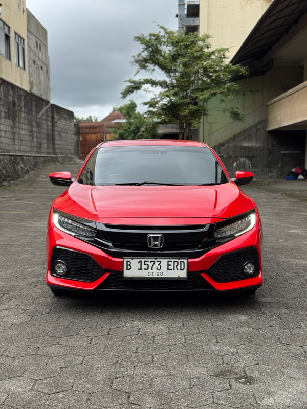 2017 Honda Civic Hatchback TURBO HATCHBACK E 1.5 AT