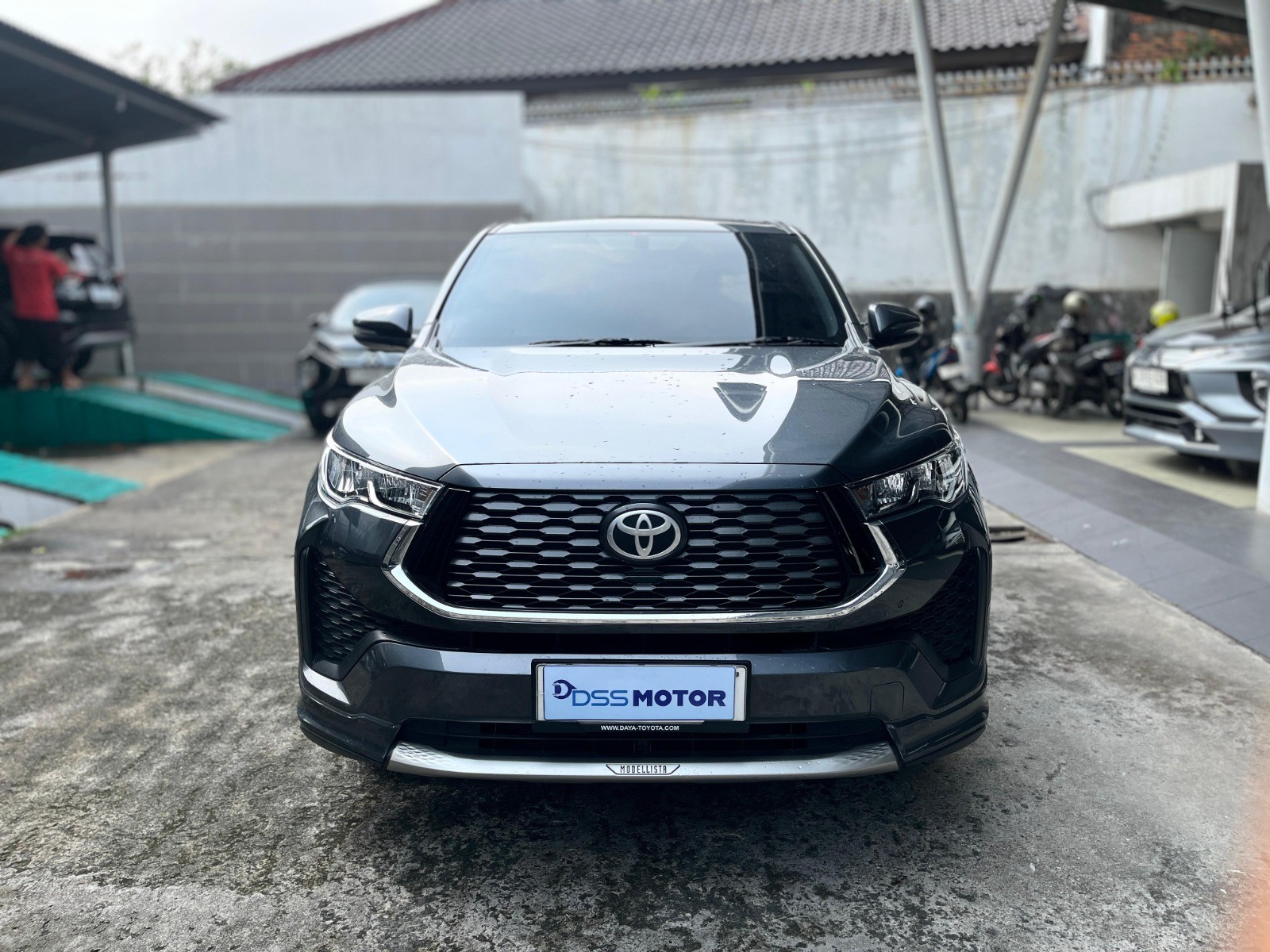 2024 Toyota Kijang Innova Zenix Hybrid EV