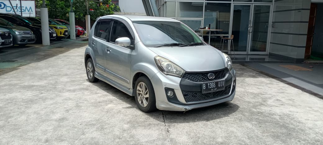 2016 Daihatsu Sirion