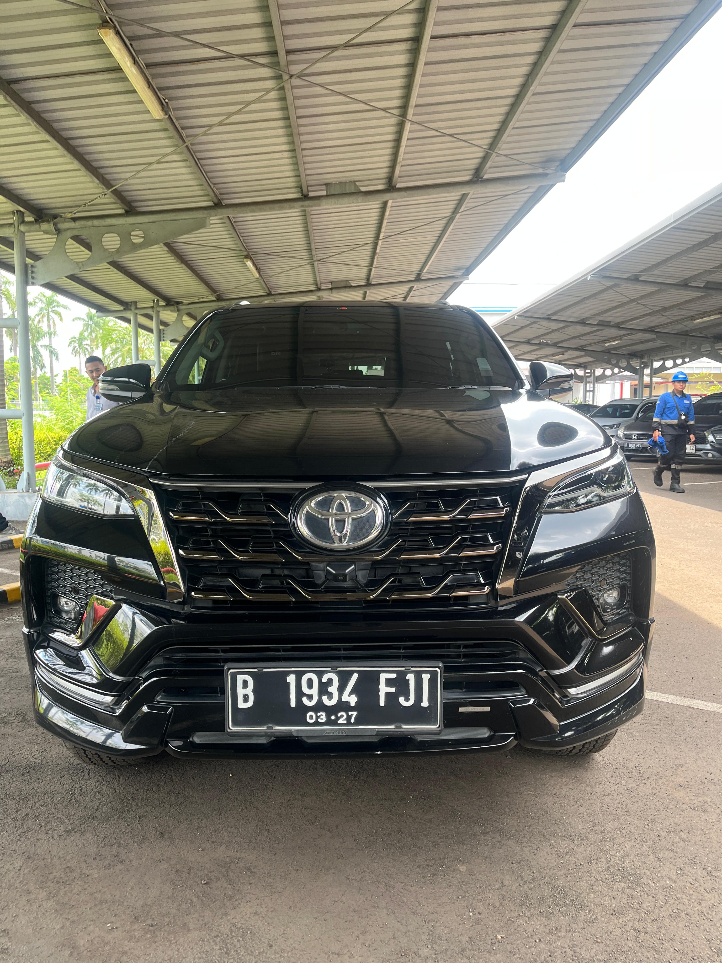 2022 Toyota Fortuner 4x2 2.8 GR Sport AT DSL