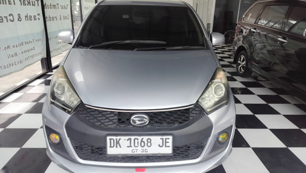 2016 Daihatsu Sirion