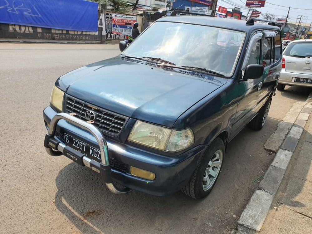 2000 Toyota Kijang  1.8L SSX 1.8L SSX bekas