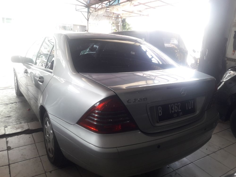 Used 2002 Mercedes Benz C-Class  C180 C180 for sale