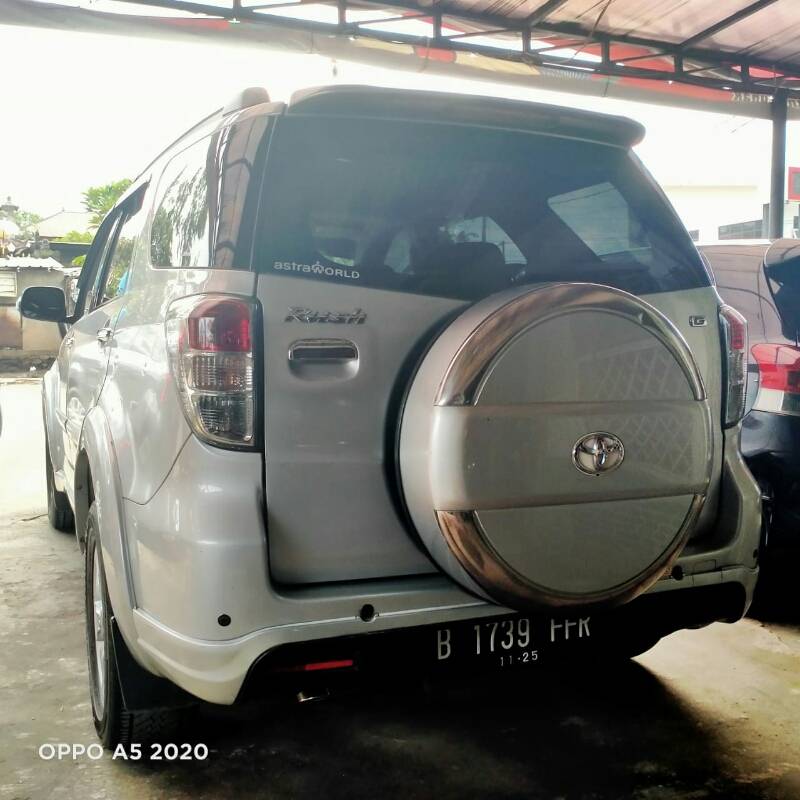 Beli mobil bekas