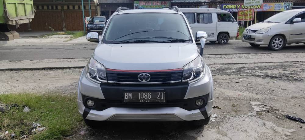 Harga OTR Toyota Raize di Pekanbaru - Simulasi Kredit & Cicilan | Oto