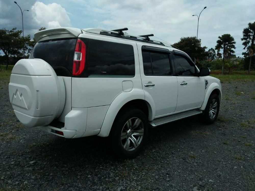 Used 2010 Ford Everest 4X4  Limited 2.5L AT 4X4  Limited 2.5L AT for sale