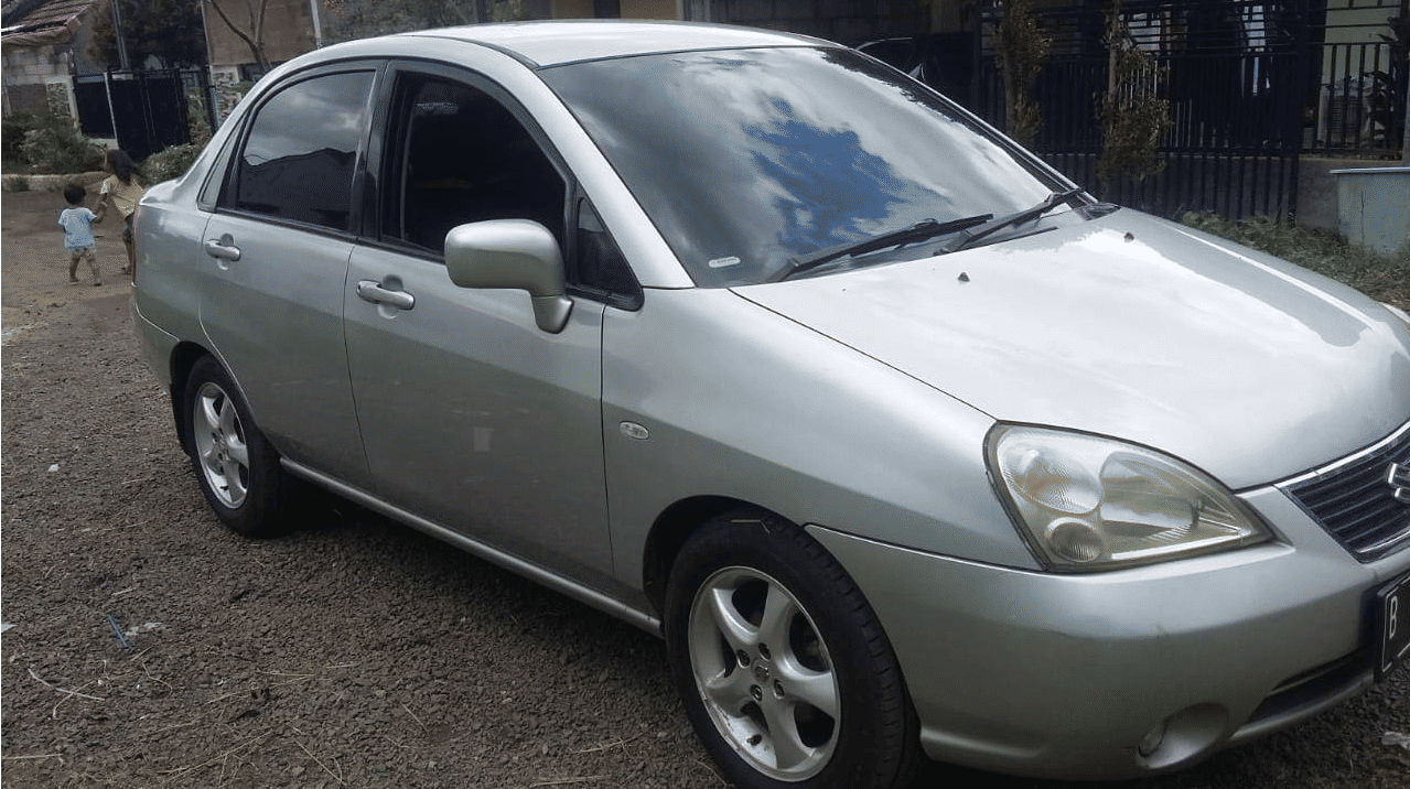 2004 Suzuki Baleno 2004 Suzuki Baleno