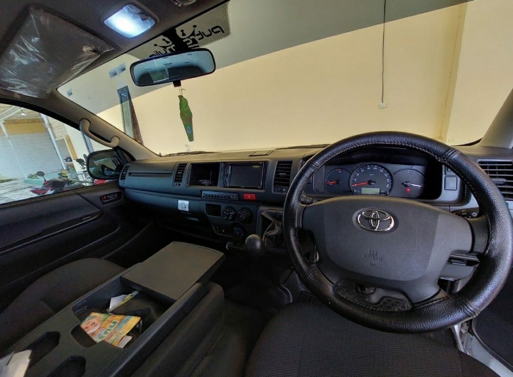 Used 2018 Toyota Hiace COMMUTER DSL 2.5 COMMUTER DSL 2.5 for sale