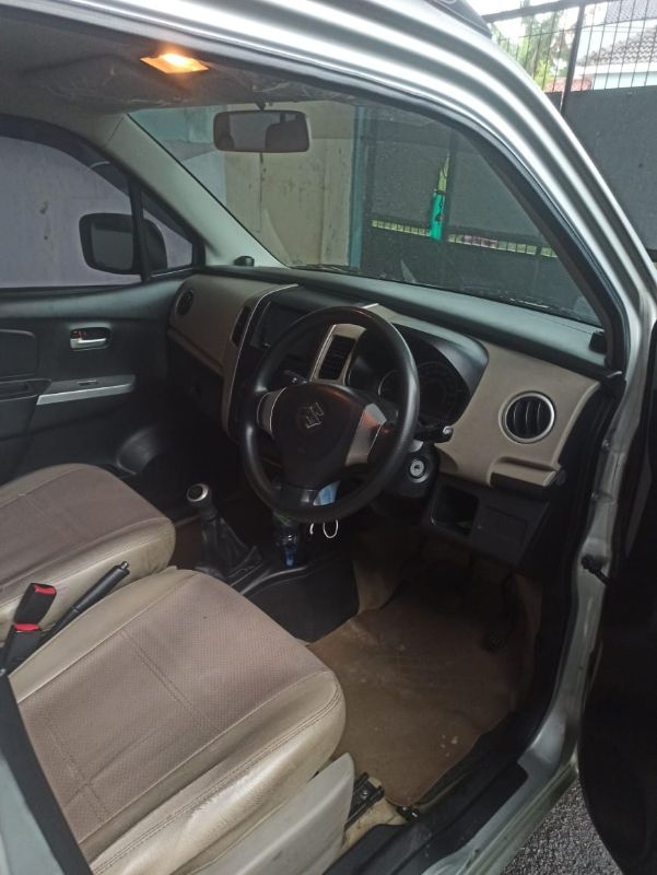 Used 2014 Suzuki Karimun Wagon R GX 1.0L MT GX 1.0L MT for sale
