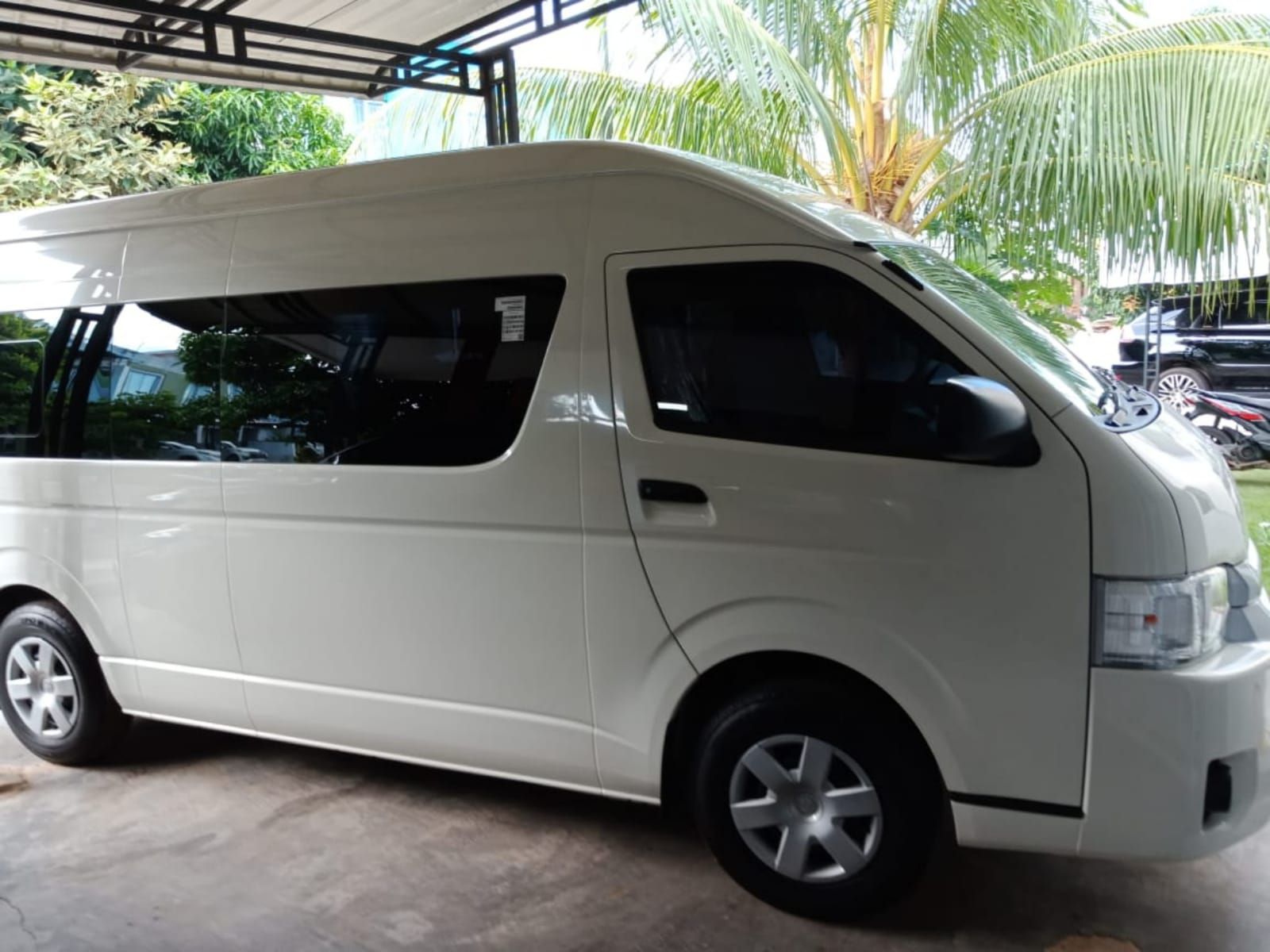 Old 2019 Toyota Hiace Commuter Manual Commuter Manual