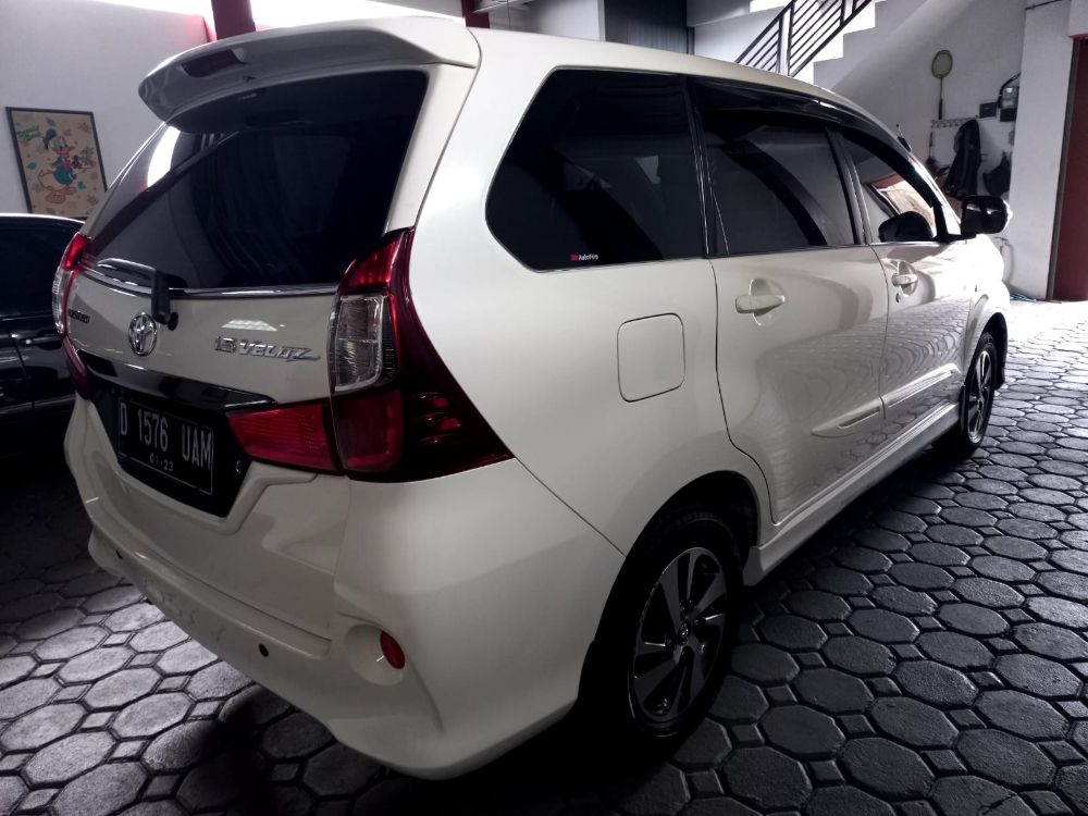 Used 2017 Toyota Veloz 1.5L MT 1.5L MT for sale