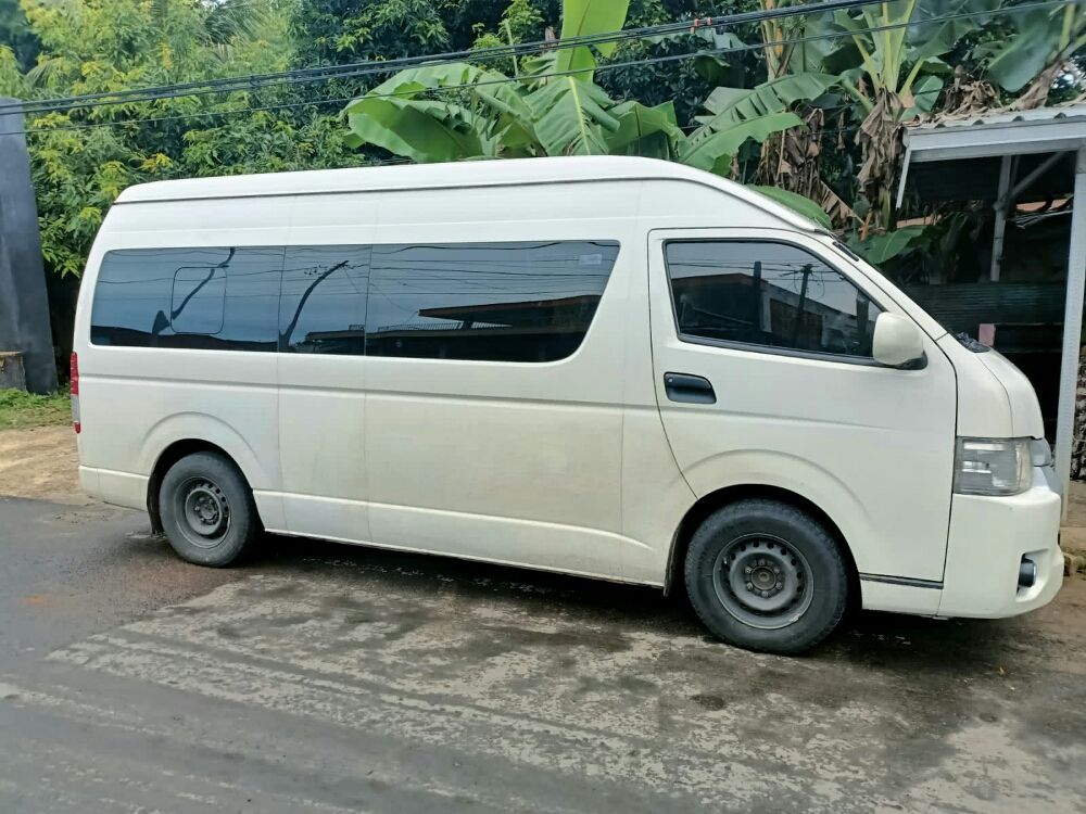 Old 2014 Toyota Hiace Commuter Manual Commuter Manual