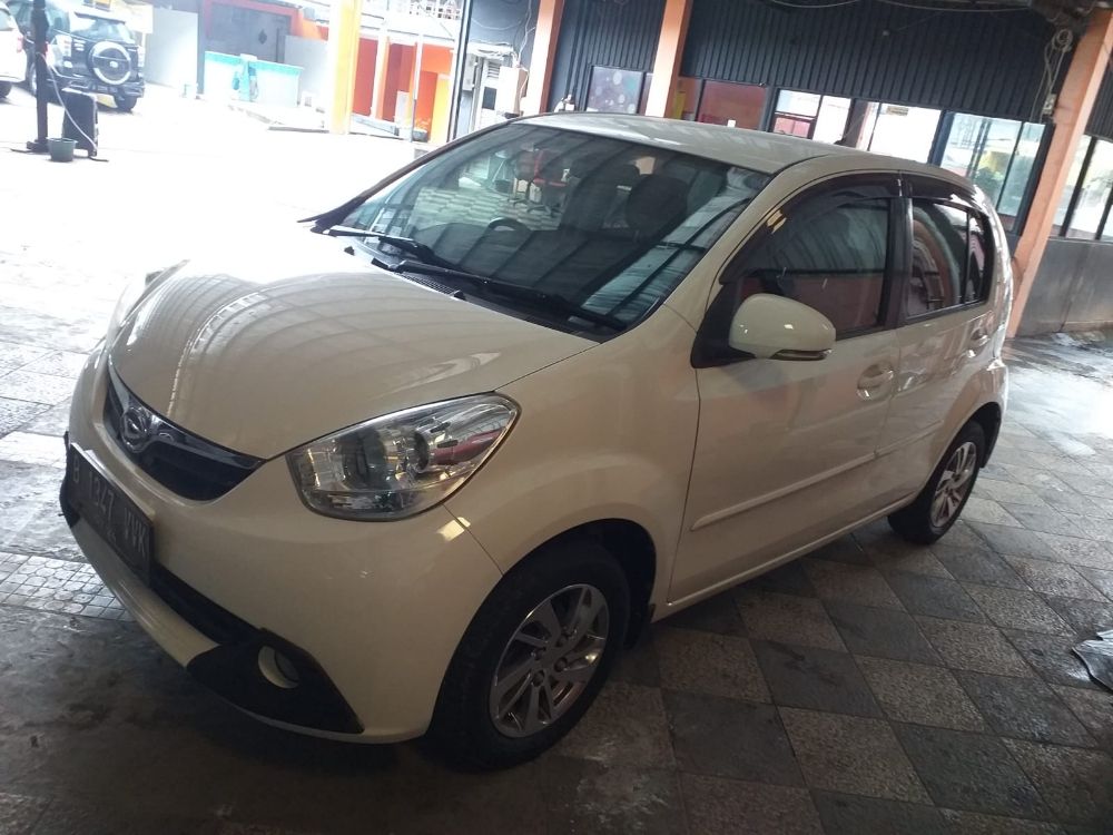 2013 Daihatsu Sirion D DELUXE 1.3L AT