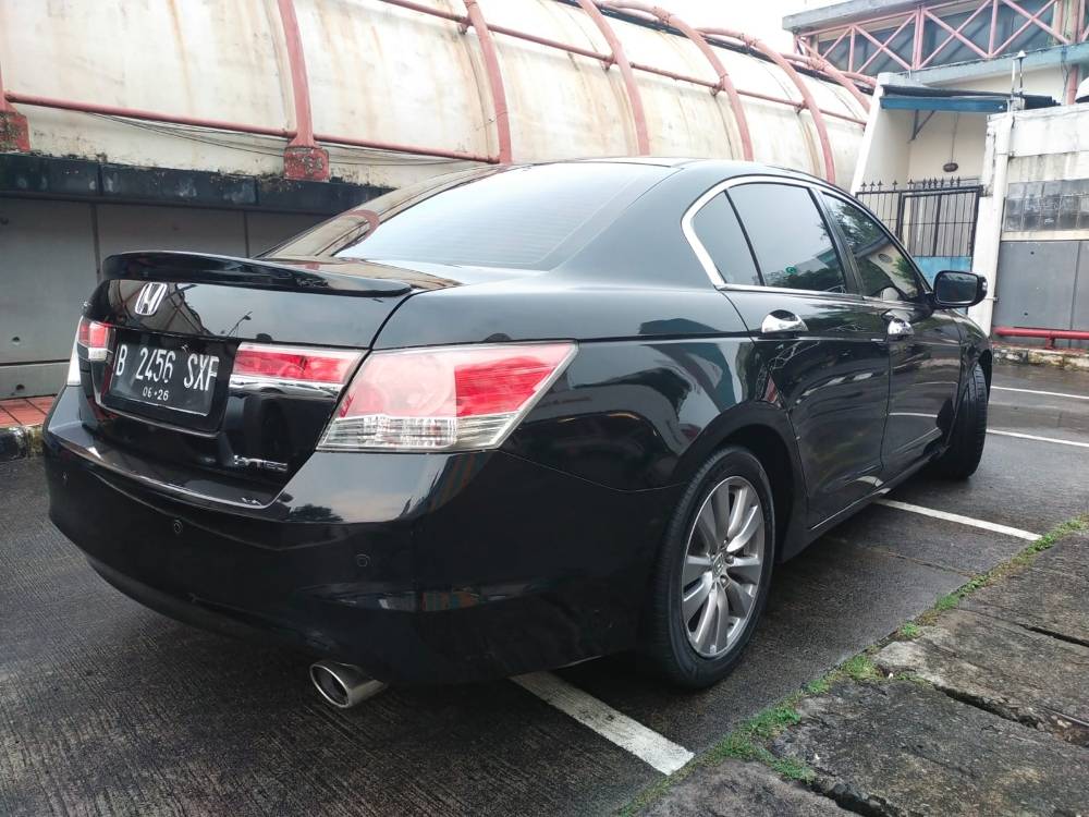 Old 2011 Honda Accord VTI  2.4L AT VTI  2.4L AT