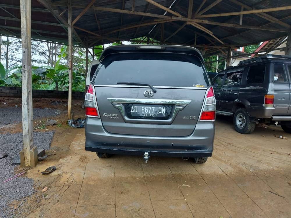 2012 Toyota Kijang Innova 2.0 G MT 2.0 G MT bekas