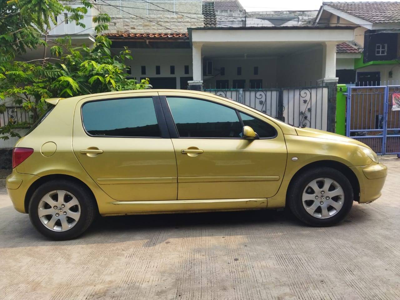 Old 2003 Peugeot 307 Sporty 1.6L AT Sporty 1.6L AT