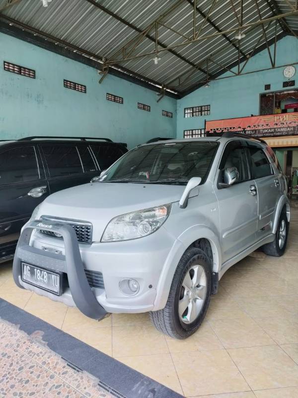 Beli mobil bekas