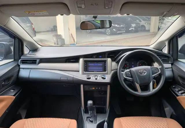 2016 Toyota Kijang Innova 2016 Toyota Kijang Innova
