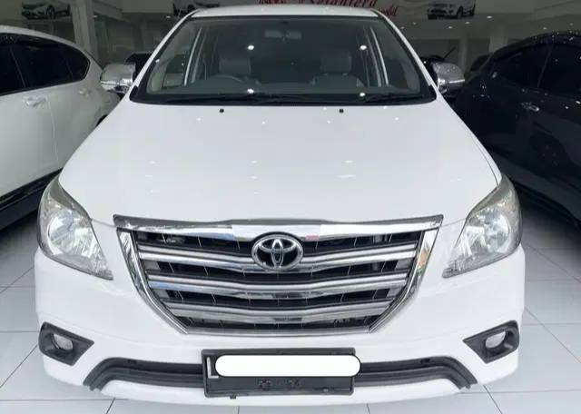 2014 Toyota Kijang Innova 2014 Toyota Kijang Innova