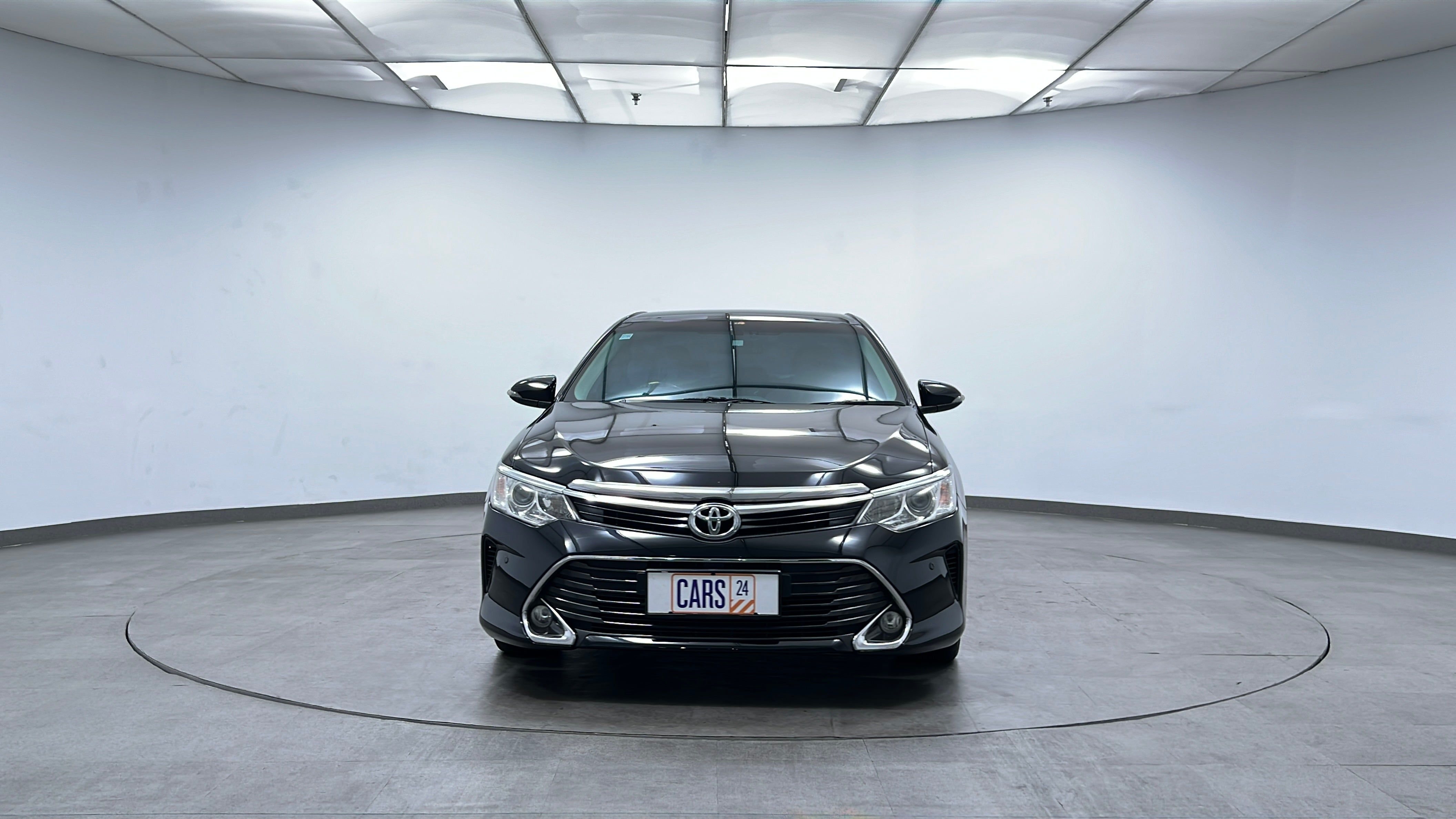 Used 2017 Toyota Camry  2.5 V AT MC 2.5 V AT MC for sale