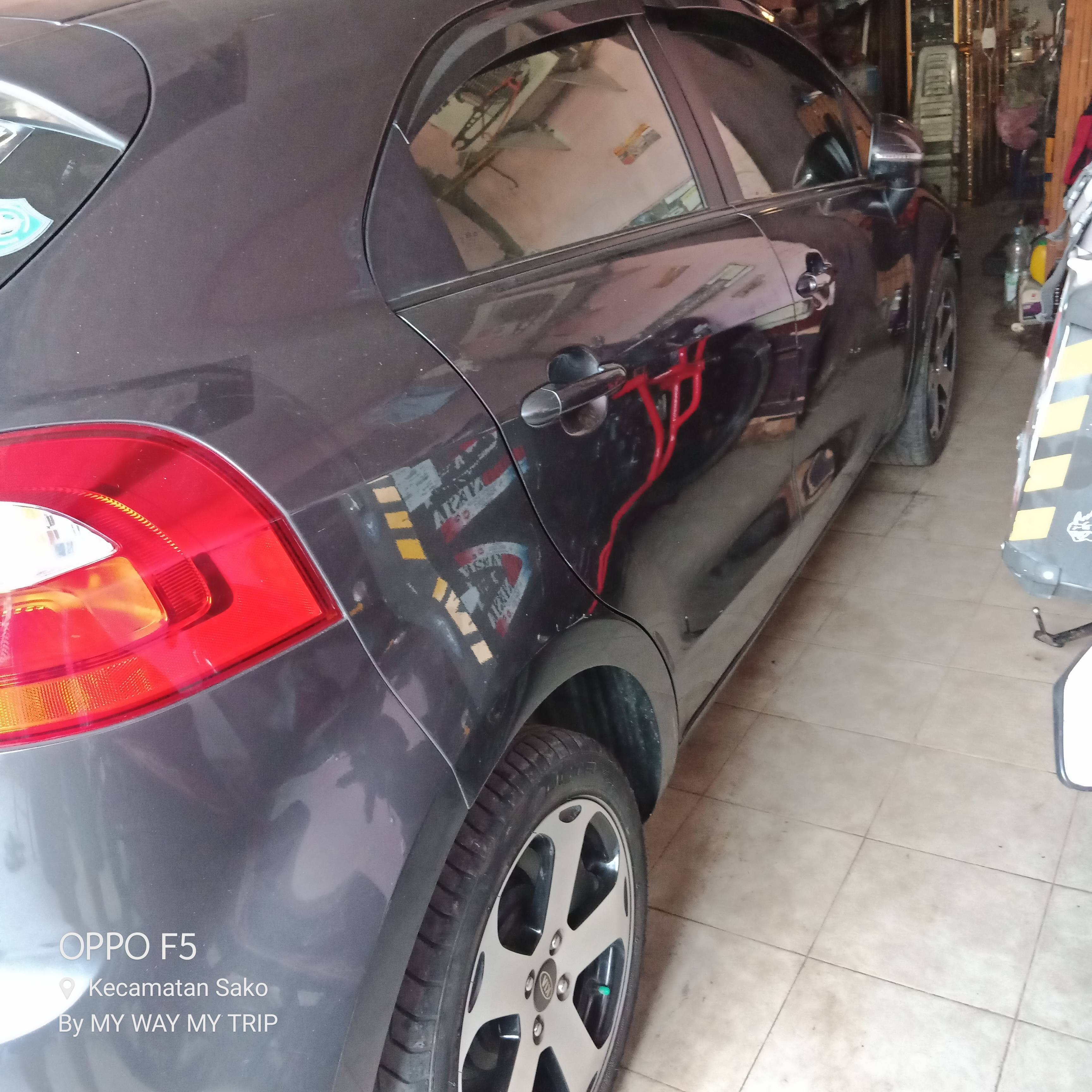 Old 2014 Kia Rio  1.4 M Bensin MT 1.4 M Bensin MT
