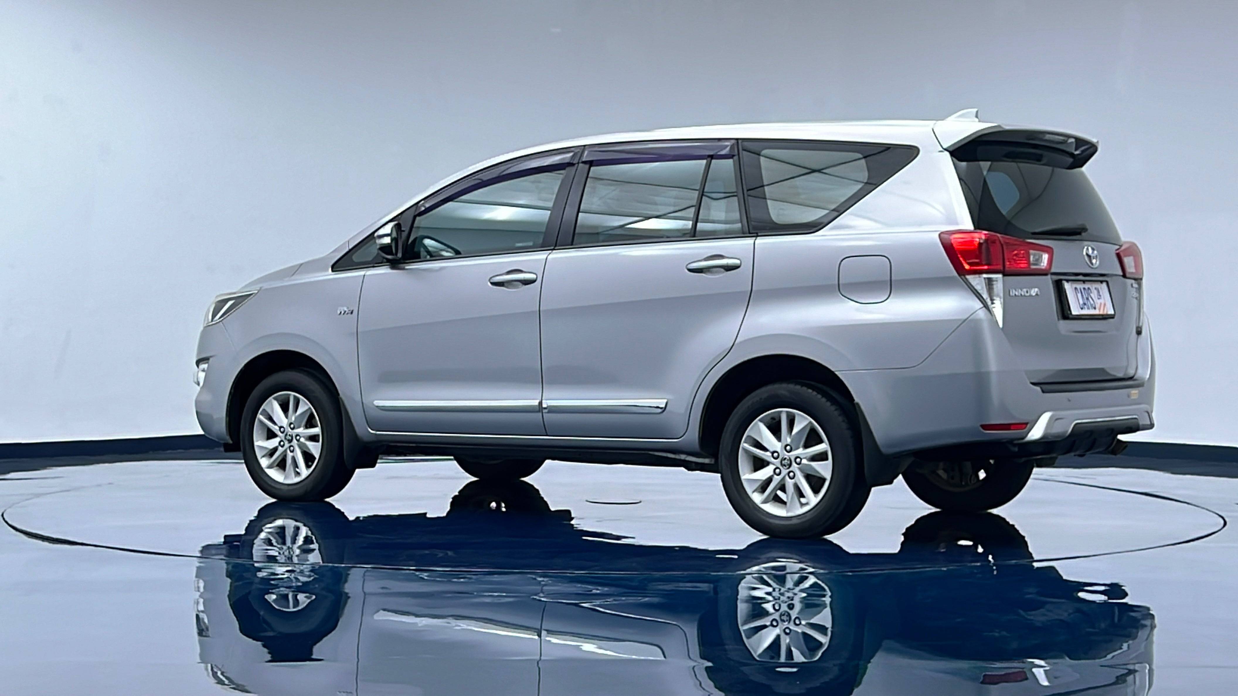 2016 Toyota Innova BENSIN G 2.0 MT BENSIN G 2.0 MT tua