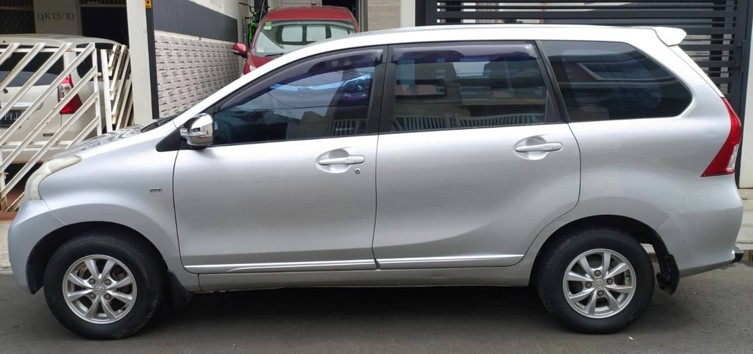 Old 2011 Toyota Avanza G 1.3L AT G 1.3L AT