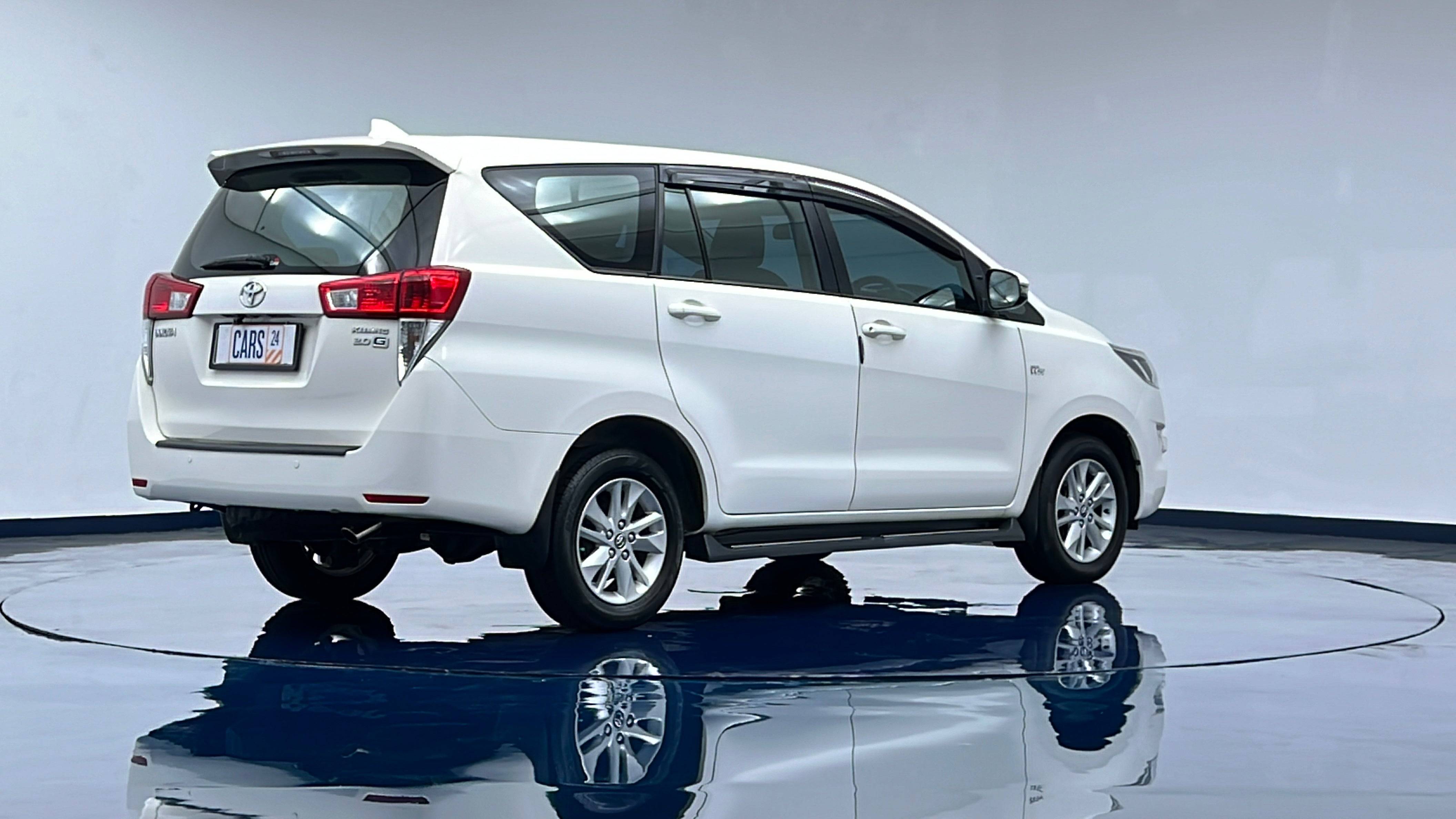 Dijual 2018 Toyota Innova BENSIN G 2.0 AT BENSIN G 2.0 AT Bekas