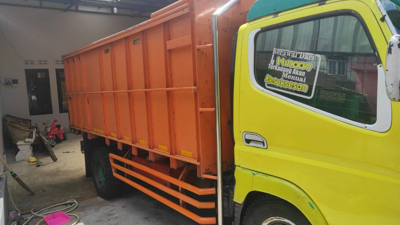 2010 Mitsubishi Colt L 300 SOLAR 2 5 PU FD L 300 SOLAR 2 5 PU FD tua