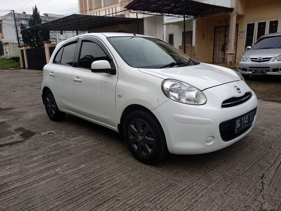 Second Hand 2014 Nissan March