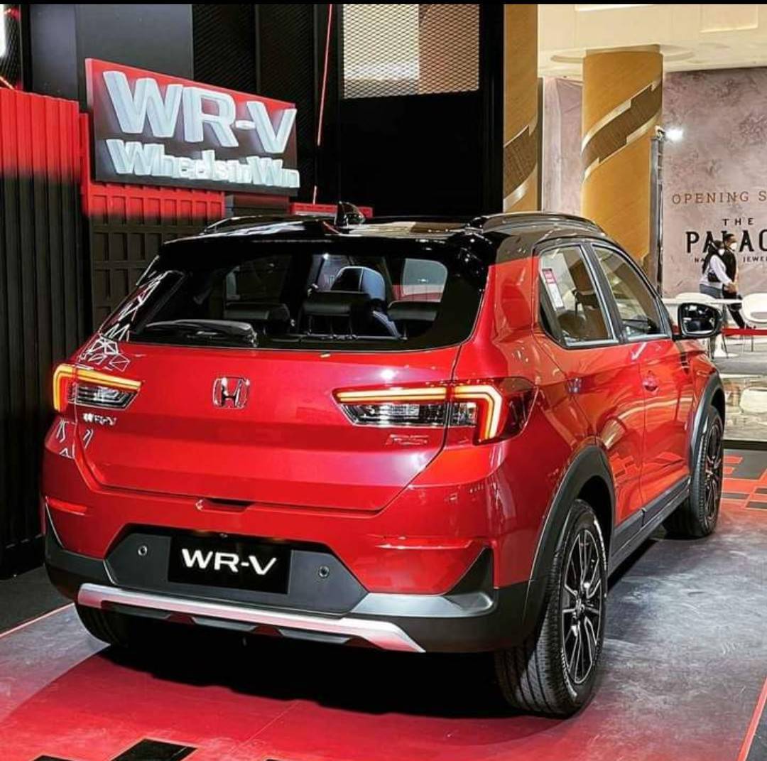 Old 2022 Honda WR-V RS With Honda Sensing RS With Honda Sensing