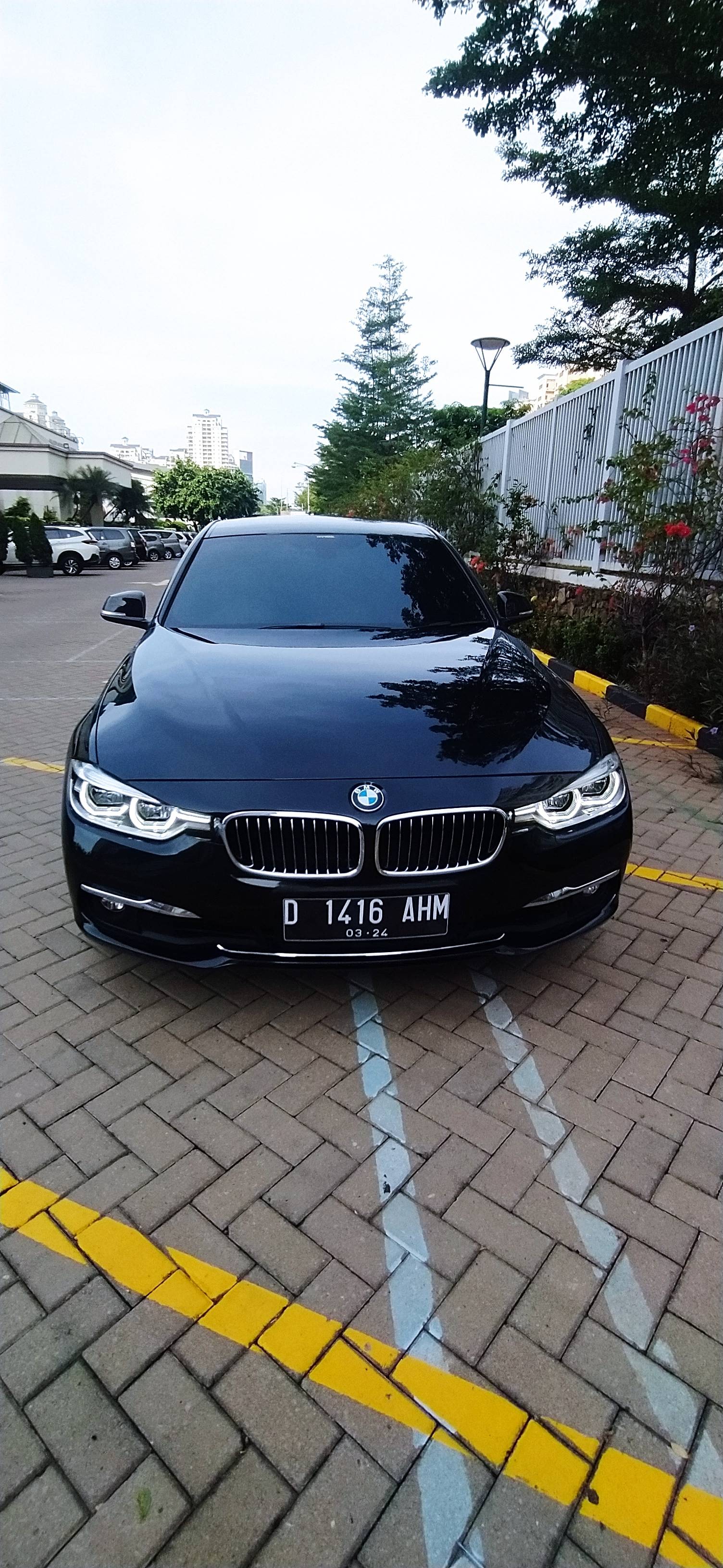 2018 BMW 3 Series Sedan Bekas