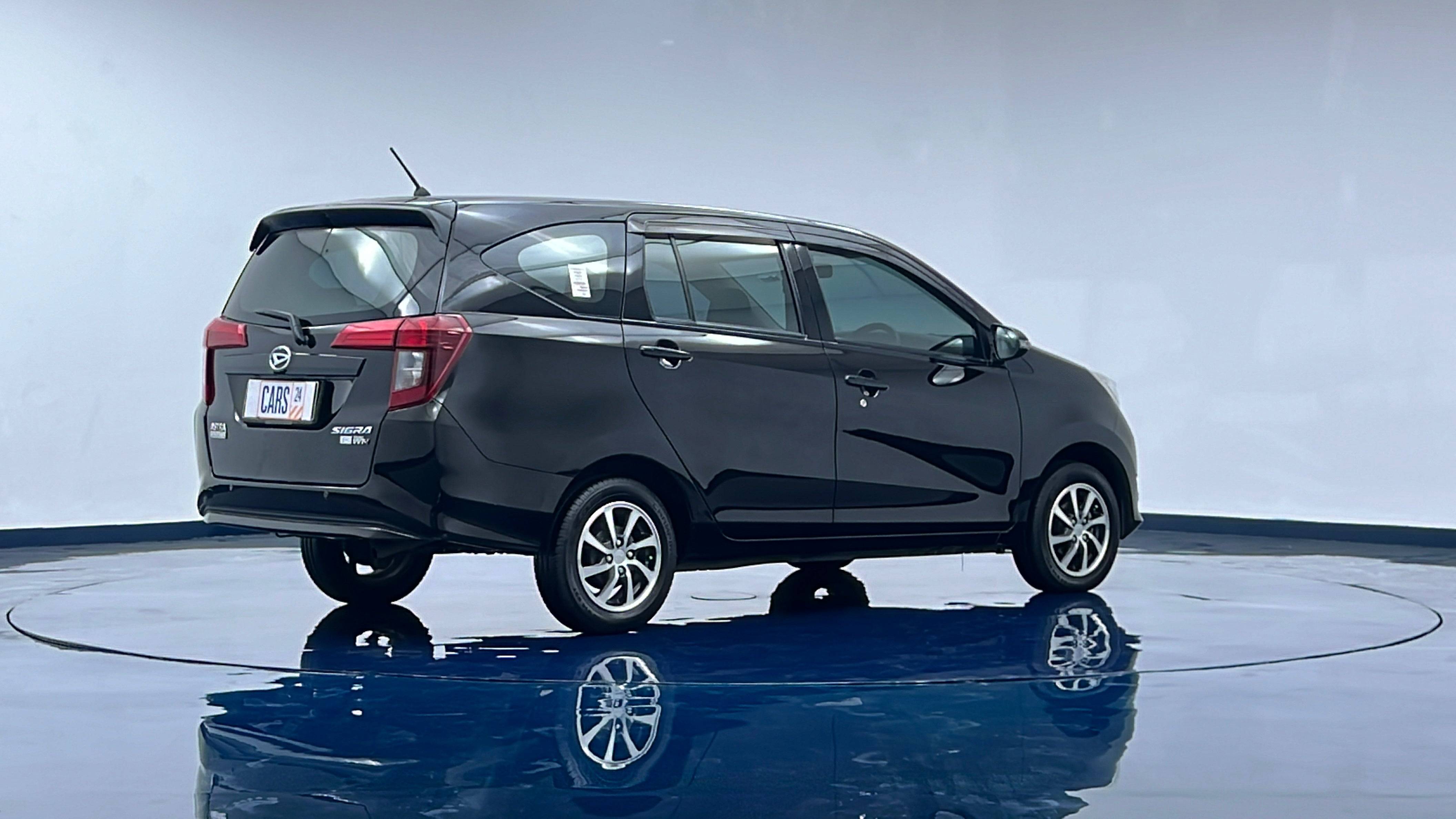 Used 2017 Daihatsu Sigra 1.2 R AT 1.2 R AT for sale