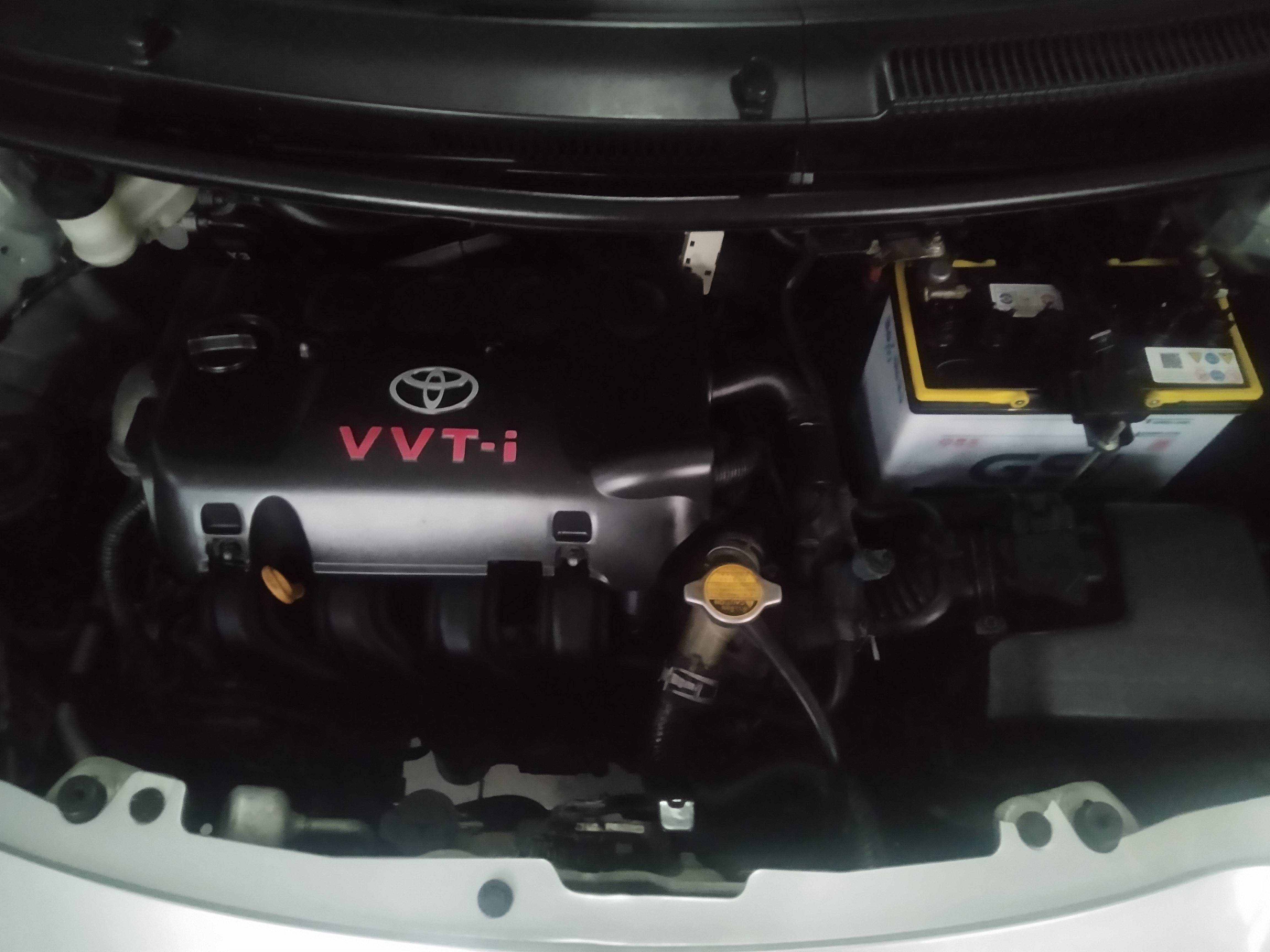 2010 Toyota Yaris 2010 Toyota Yaris