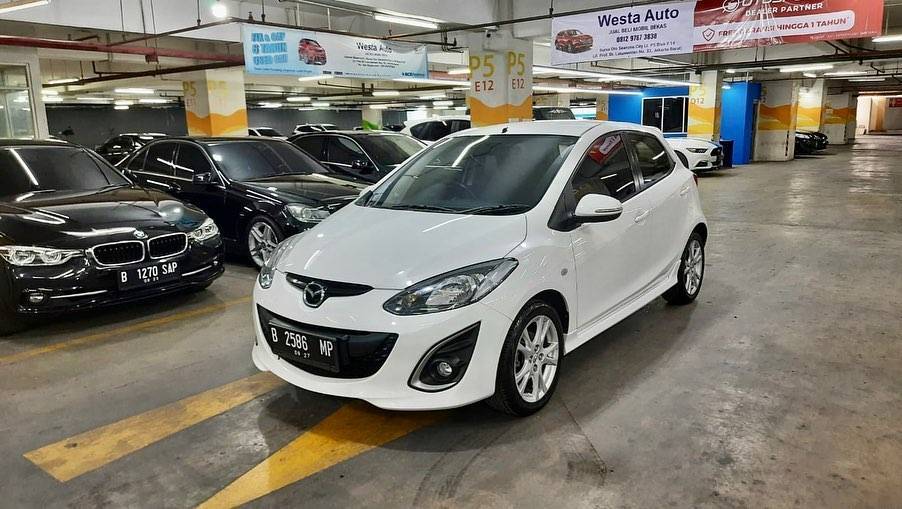 Second Hand 2012 Mazda 2