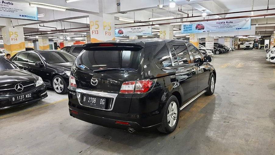 Dijual 2013 Mazda 8  2.3 AT 2.3 AT Bekas