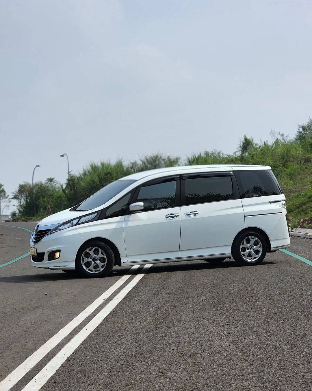 Beli mobil bekas